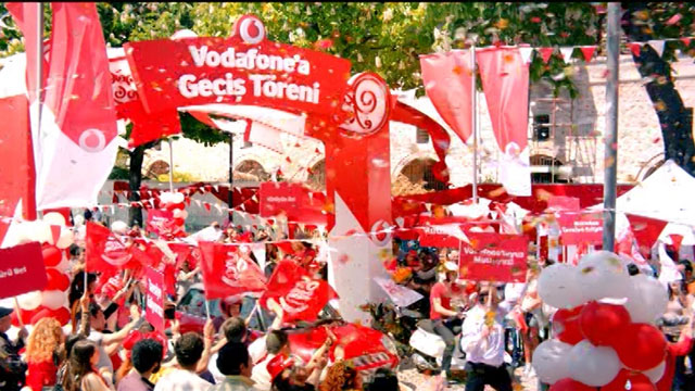 Vodafone " 20 Milyon Mutlu Vodafonelu "