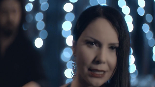 Özgürce Yaşa Video klip